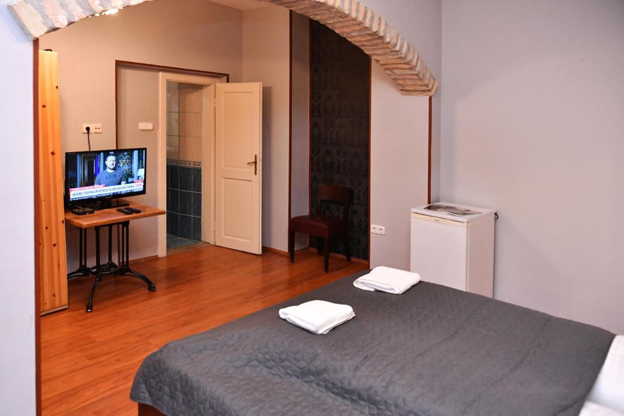 בודפשט Five Seasons Vaci Utca Apartment מראה חיצוני תמונה